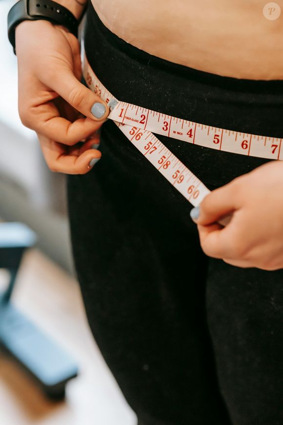 Nessa época, a insatisfação com o corpo é comum, bem como o início de métodos para a perda de peso, como dieta e exercícios físicos