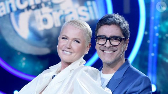Namorado de Xuxa Meneghel, Junno Andrade é cotado para o 'Dança dos Famosos 2026': ator foi repórter do 'Dancing Brasil' que a apresentadora comandou na Record