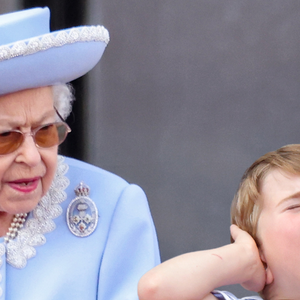 De acordo com a revista Marie Claire, a resposta afiada de Rainha Elizabeth II foi revelada pelo biógrafo Robert Hardman no livro 'Elizabeth II: In Private. In Public. Her Story'