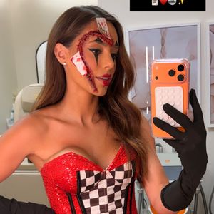 Bruna Biancardi esbanjou sensualidade com seu look de Halloween