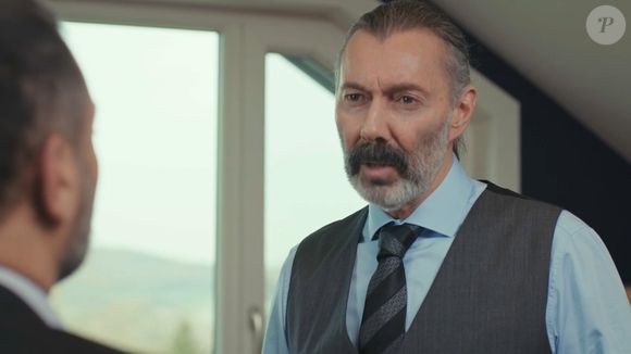 Sarp acredita que Suat, pai de Piril, e Nezir fizeram parceria na novela 'Força de Mulher', no capítulo de segunda-feira 17 de março de 2025