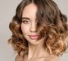 Cabelo cheio e volumoso: alie tratamentos estéticos e produtos certos para um resultado primoroso