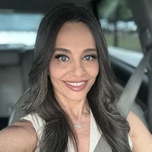 Contrato entre Globo e Carla Vilhena no entender do Carf foi uma estratégia para dissimular a relação de emprego entre as partes, emissora e jornalista