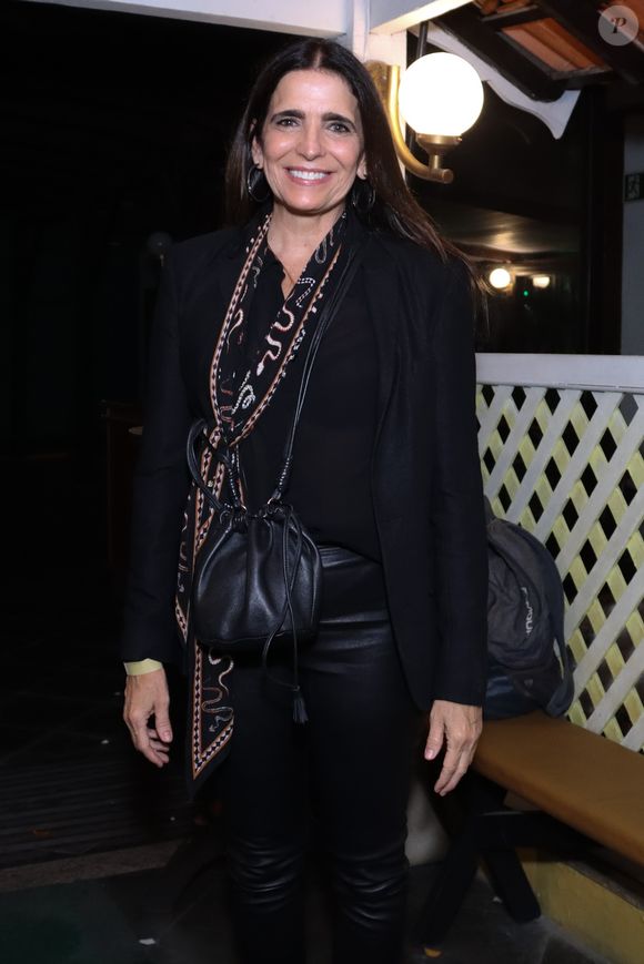 Malu Mader: no dia da mudança de visual, dois paparazzi fizeram plantão na porta do local, à espera de uma flagra