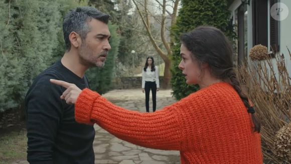 Bahar afirma a Sarp que a relação deles acabou e nada será como antes no capítulo da novela 'Força de Mulher' em 19 de fevereiro de 2025, quarta-feira