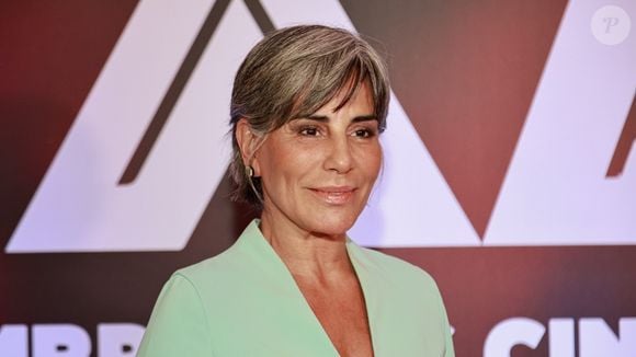 Gloria Pires, 63 anos: 'Eu não me sinto definida pela idade. A idade não determina minha capacidade de desejar, aprender, trabalhar ou começar alguma coisa nova'