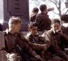 Ambientada em meio à Segunda Guerra Mundial, a produção mostra a trajetória da equipe ao longo de vários acontecimento importantes do conflito