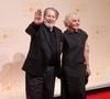 Daniel Filho surgiu com barba grisalha e cabelos maiores na primeira edição do Golden Globes Brasil ao lado da mulher, Olivia Byington
