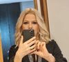 Mas, para fortalecer as pernas e corpo como um todo, Paula Toller também pratica pilates e corrida