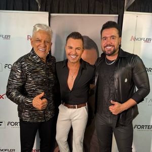 Além do emagrecimento, Eduardo Costa também passou a deixar o cabelo cada vez mais curto