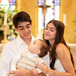 Além da delicadeza da cerimônia, o que também chamou a atenção dos internautas foi o crescimento dos adolescentes. Muitos destacaram a semelhança de Luca com o pai e de Isabella com a mãe