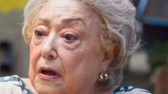 O que significa quando uma pessoa começa a esquecer demais, como a Rosa em 'Dona de Mim'? Psicóloga faz alerta sobre empatia e atenção