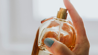 Está procurando por uma fragrância que seja a sua cara? Veja 3 perfumes que custam menos de R$ 200