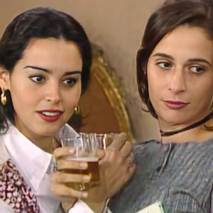 Na novela 'A Viagem', Lisa (Andrea Beltrão) ajuda na recuperação de Alexandre (Guilherme Fontes)