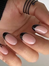 Oito manicures terrivelmente maravilhosas para celebrar o Halloween de 2026: das minimalistas às coloridas, essas nail arts vão te encantar