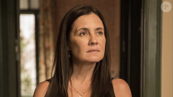 Adriana Esteves em 2024: interpretou Mércia na novela Mania de Você, uma mulher misteriosa, fria e solitária que trabalha na casa do vilão Molina (Rodrigo Lombardi). A personagem é amante de Molina e mãe de Mavi (Chay Suede), com quem mantém uma relação conflituosa de abandono e rejeição