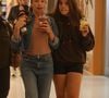 Filha de Grazi Massafera e Cauã Reymond, Sofia completou 13 anos em maio de 2025