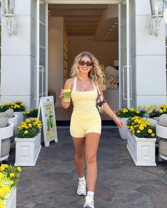 Modelo 'napolitano' da Nike combina perfeitamente com legging, bermuda de alfaiataria e produções candy color