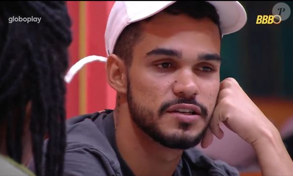 Diogo Almeida descobriu por João Pedro que o outro gêmeo vai indicar Aline ao Paredão
