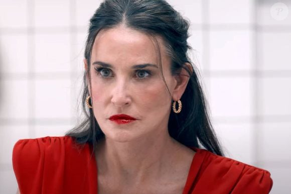Demi Moore, estrela de 'A Substância', é um dos principais filmes com tendência a conquistar o Oscar 2025.