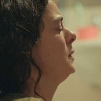 HOJE em 'Força de Mulher' (3 de junho): Bahar cai em nova enrascada perigosa e conta com ajuda inesperada para salvar sua vida