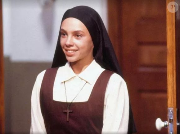 Carla Marins estudou em colégio de freiras e viveu uma noviça na novela 'O Mapa da Mina'