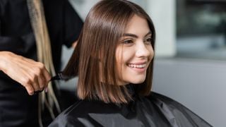 O corte bob francês é um dos cortes de cabelo antienvelhecimento mais pedidos para esta primavera 2025