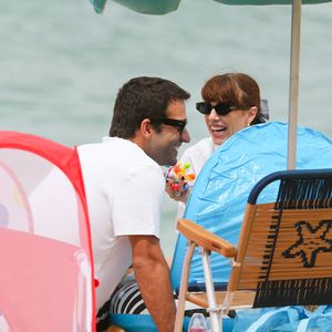 Alice Wegmann e Humberto Carrão gravam uma das últimas cenas do casal Solange e Afonso nesta sexta-feira (03)
