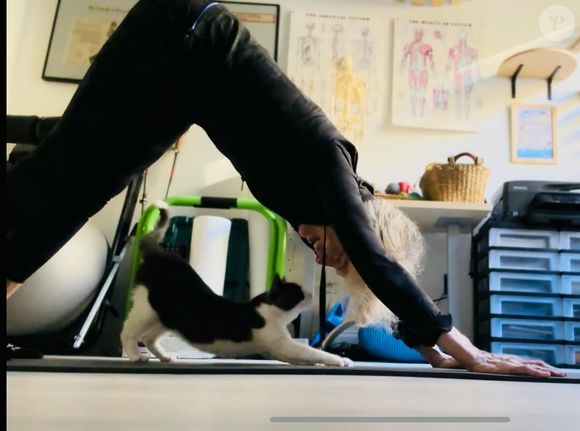 Atriz Jane Fonda mantém a prática de exercícios físicos regularmente