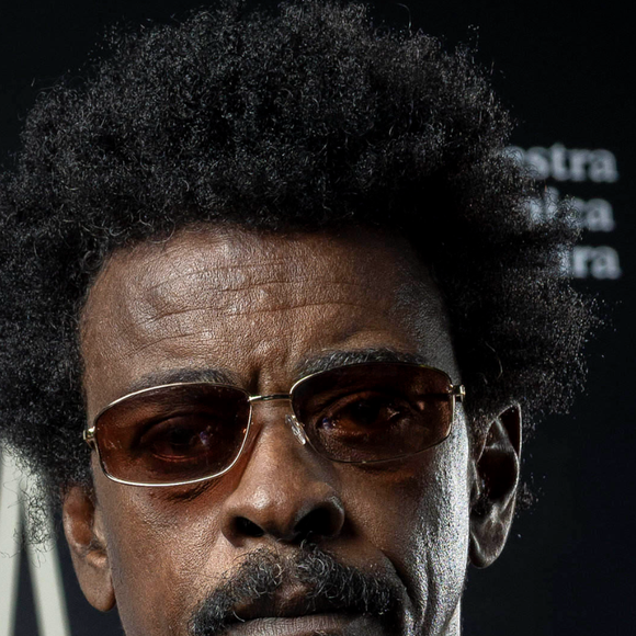 Pai de Samba, Seu Jorge canta 'Pra melhorar' com Marisa Monte