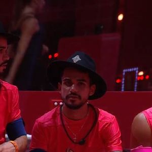 Anitta foi criticada por João Pedro e João Gabriel no 'BBB 25', dias após fazer um show na casa