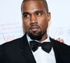 Kanye West já se envolveu em grave acidente de carro, em 2002.