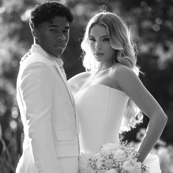 Beleza clássica e look romântico: Gabriely Sousa encanta com vestido volumoso e penteado glamouroso em casamento com Endrick