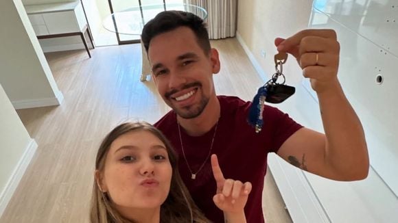 'Muito aperto no meu coração': com Isabel Veloso na UTI, marido da influenciadora toma decisão 'com muita tristeza e responsabilidade' sobre imóvel da família