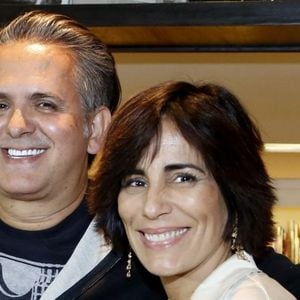Gloria Pires e Orlando Morais venceram uma ação na Justiça contra os responsáveis pela fake news e passaram uma temporada nos Estados Unidos