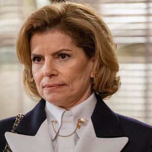 Odete Roitman descobrirá que Ana Clara se casou com Leonardo no capítulo de 29 de agosto