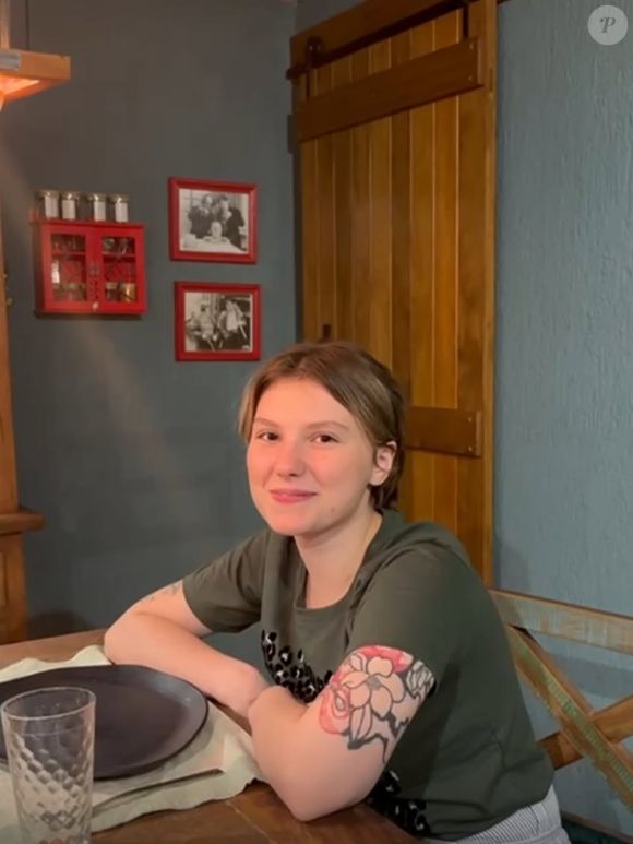 Saúde de Isabel Veloso: jovem influencer foi submetida a transplante de medula em outubro de 2025, em nova etapa da luta contra o câncer