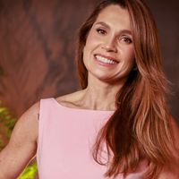 Entrevista | Flávia Alessandra entrega dieta com vinho, truque simples com a pele, importância da saúde mental e novo projeto; conheça 'Meu Ritual'