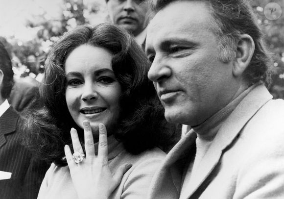 Elizabeth Taylor e Richard Burton se casaram em 1964 e viveram um romance conturbado de idas e vindas
