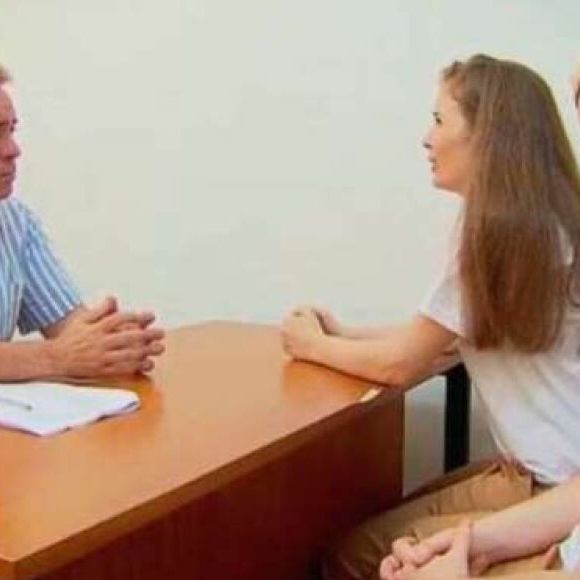 Suzane von Richthofen já processou emissoras de TV, inclusive, a Record TV, onde ela teria faturado R$ 120 mil após uma entrevista para Gugu Liberato