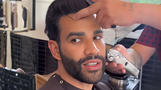 Adeus barba cheia! Gusttavo Lima surge só de bigode, divide opiniões na web e visagista faz análise: 'Talvez não seja a combinação mais harmônica'