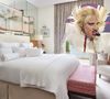 Piscina privativa, espumante e vista pro mar: os detalhes do quarto de Lady Gaga no Copacabana Palace