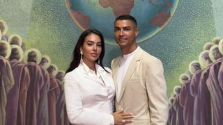 R$ 284 milhões só em joias e diamante de 50 quilates: a ostentação chocante de Georgina Rodríguez em casamento luxuoso com Cristiano Ronaldo