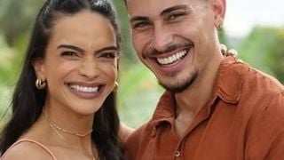 Natinha do vôlei volta com namorado após expor traição aos prantos; interação na web e viagem entregaram reconciliação