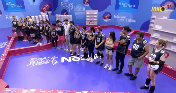 Na Prova do Anjo, os participantes foram divididos em duplas e tiveram que participar de uma disputa de agilidade