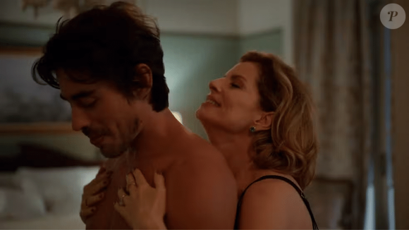 Débora Bloch tem vários amantes em 'Vale Tudo'