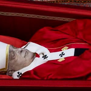 Morte do Papa Francisco: médico do pontífice chegou a chamá-lo pelo nome, mas não teve resposta. 'Soube que não havia mais nada a fazer'