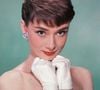 Clássicas e versáteis, as sapatilhas eram um dos sapatos favoritos de Audrey Hepburn e marcaram seu estilo sofisticado e prático