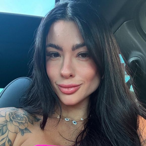 Rayane Figliuzzi, namorada de Belo, está confirmada em ‘A Fazenda’, segundo o Portal Leo Dias