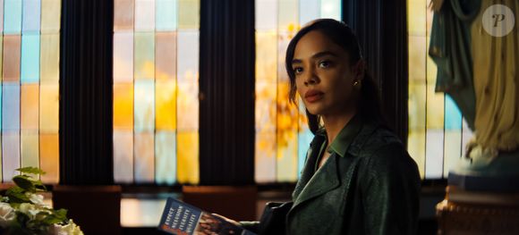 Em 'Dele & Dela', Anna é uma jornalista que retorna à sua cidade natal, na Geórgia, para cobrir um caso de assassinato brutal